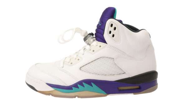 ナイキ 136027-108 AIR JORDAN 5 RETRO GRAPE 買取実績