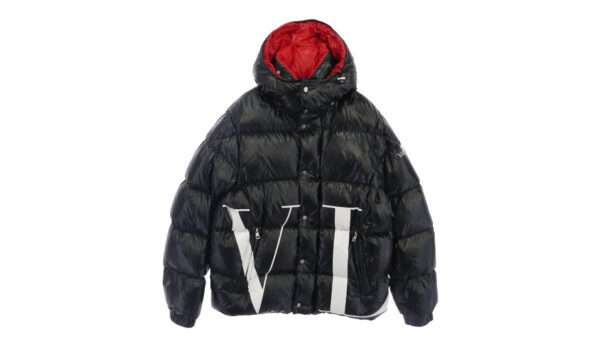 モンクレール × VALENTINO ヴァレンティノ 18-19AW QV0CN00ACUX VLTNロゴ ダウン ジャケット 買取実績