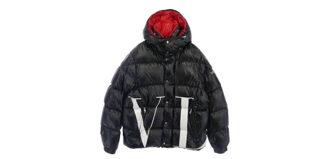 モンクレール × VALENTINO ヴァレンティノ 18-19AW QV0CN00ACUX VLTNロゴ ダウン ジャケット 買取実績