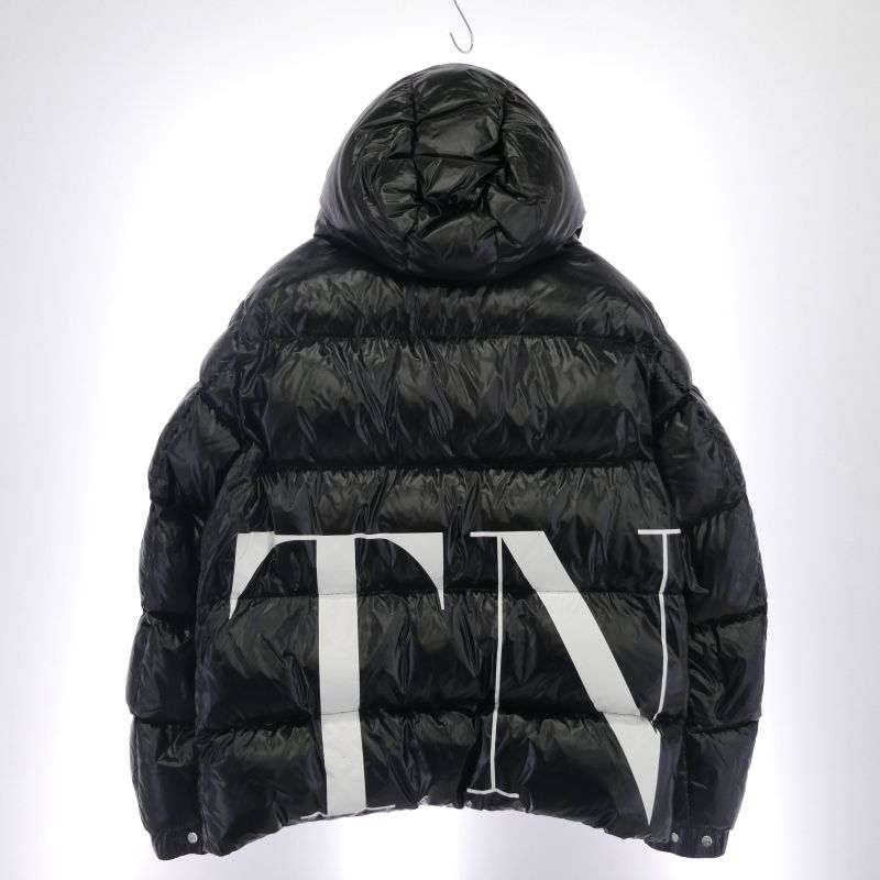 モンクレール 18-19AW QV0CN00ACUX × VALENTINO ヴァレンティノ VLTNロゴ ダウン ジャケット 買取実績 画像