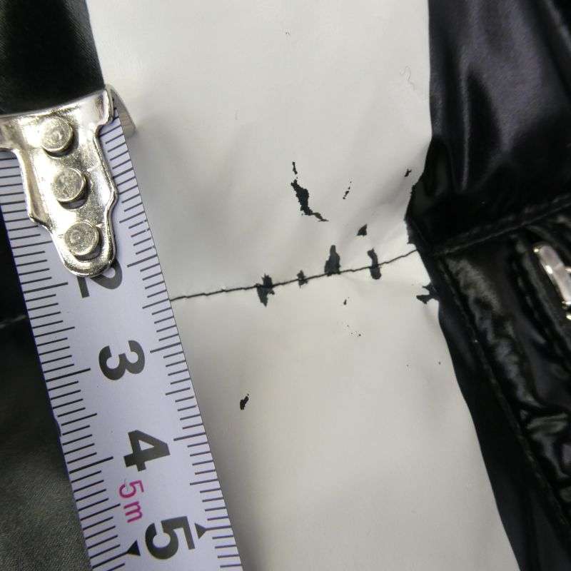 モンクレール 18-19AW QV0CN00ACUX × VALENTINO ヴァレンティノ VLTNロゴ ダウン ジャケット 買取実績 画像