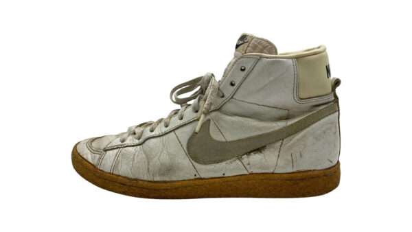 ナイキ 810709 観賞用 ヴィンテージ 80s LEGEND HI ハイカット スニーカー 買取実績