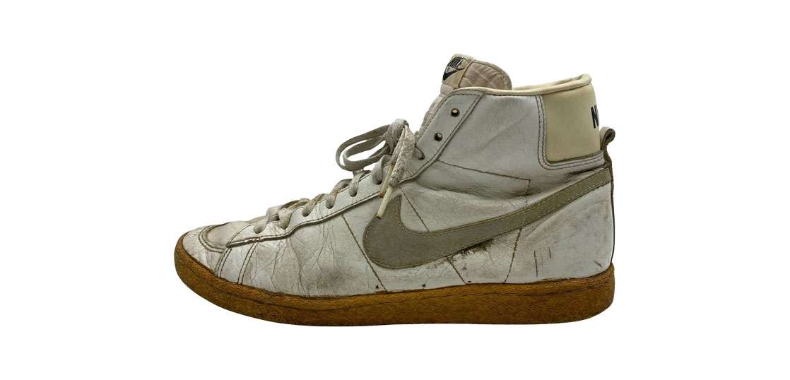 NIKE ビンテージリング　レア　19号 NIKE - 90s nike ナイキ GOLD ゴールド ring リング 指輪 金 19