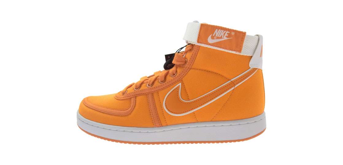 ナイキ AH8605-800 VANDAL HIGH SUPREME CNVS QS 買取実績