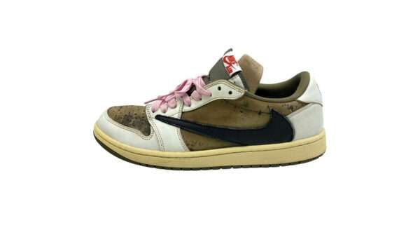 ナイキ DM7866-200 フェイクバスターズ鑑定済 × TRAVIS SCOTT AIR JORDAN 1 LOW OG SP Reverse Olive 買取実績