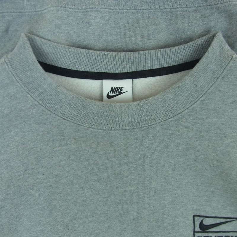 ナイキ DO9337-063 STUSSY ステューシー FLEECE CREW GREY ロゴ刺繍 フリース クルーネック スウェット トレーナー 買取実績 画像
