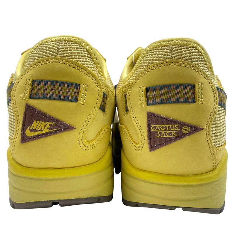ナイキ DO9392-700 × Travis Scott Air Max 1 CACT.US Gold トラヴィススコット エアマックス1 カクタス ゴールド スニーカー 買取実績 画像