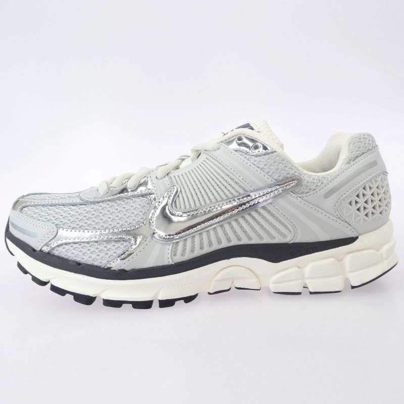 ナイキ FD0884-025 Women's Zoom Vomero 5 ウィメンズ ズーム ボメロ スニーカー 買取実績 画像