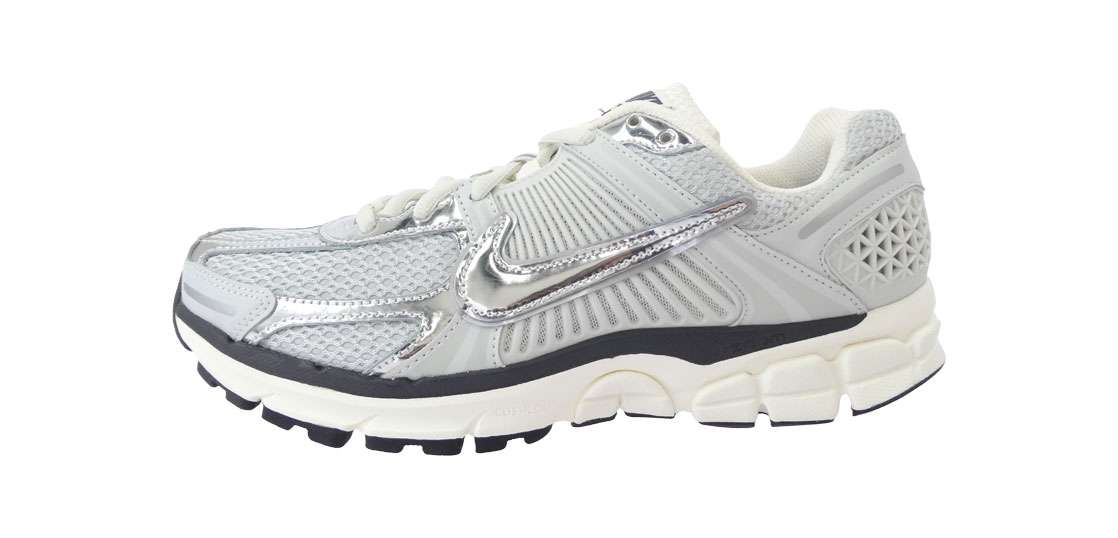 ナイキ FD0884-025 Women’s Zoom Vomero 5 買取実績