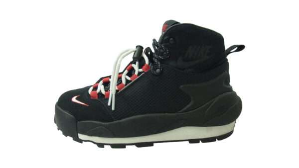 ナイキ FN0563-001 sacai Magmascape マグマスケープ ハイカットスニーカー 買取実績