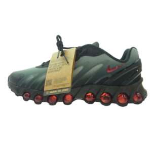 ナイキ FQ7860-011 Air Max DN8 Black Gym Red 買取実績