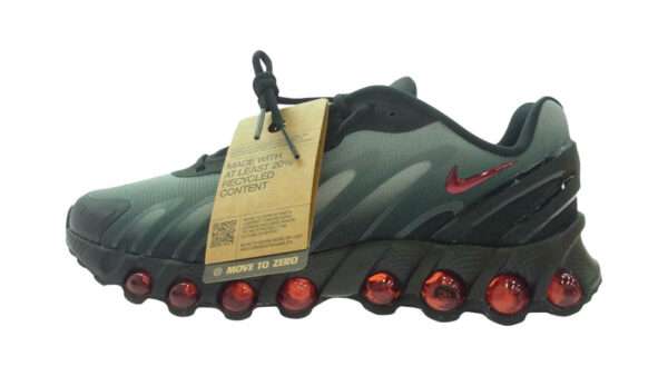 ナイキ FQ7860-011 Air Max DN8 Black Gym Red 買取実績