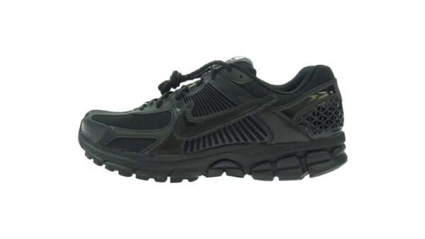 ナイキ FZ3313-001 Dover Street Market ZOOM VOMERO 5 買取実績
