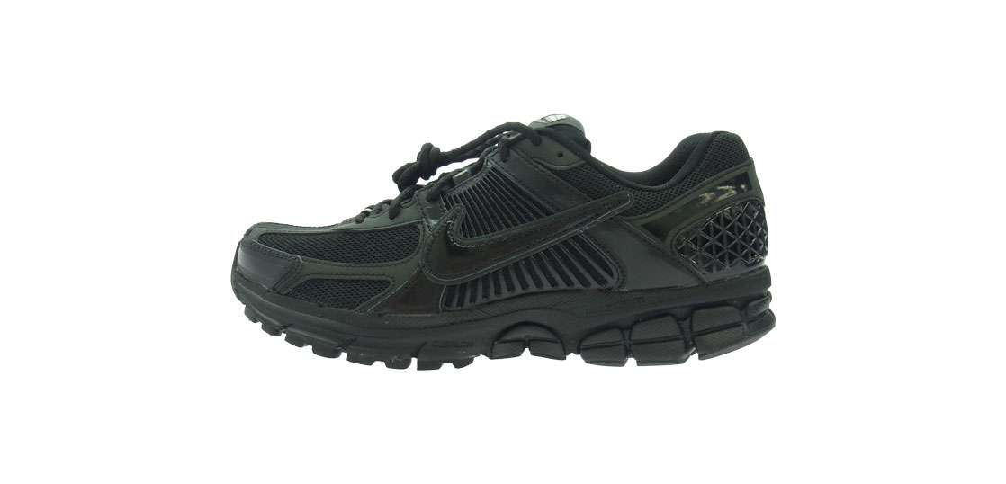 ナイキ FZ3313-001 Dover Street Market ZOOM VOMERO 5 買取実績