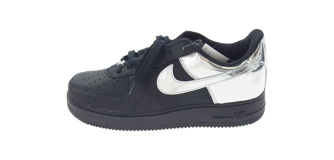 ナイキ HF2885-001 Air Force 1 Low Black and Metallic Silver 買取実績
