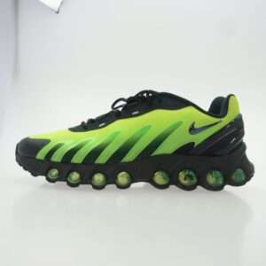 ナイキ HQ4681-010 Air Max DN8 Black Green Strike Volt Black 買取実績