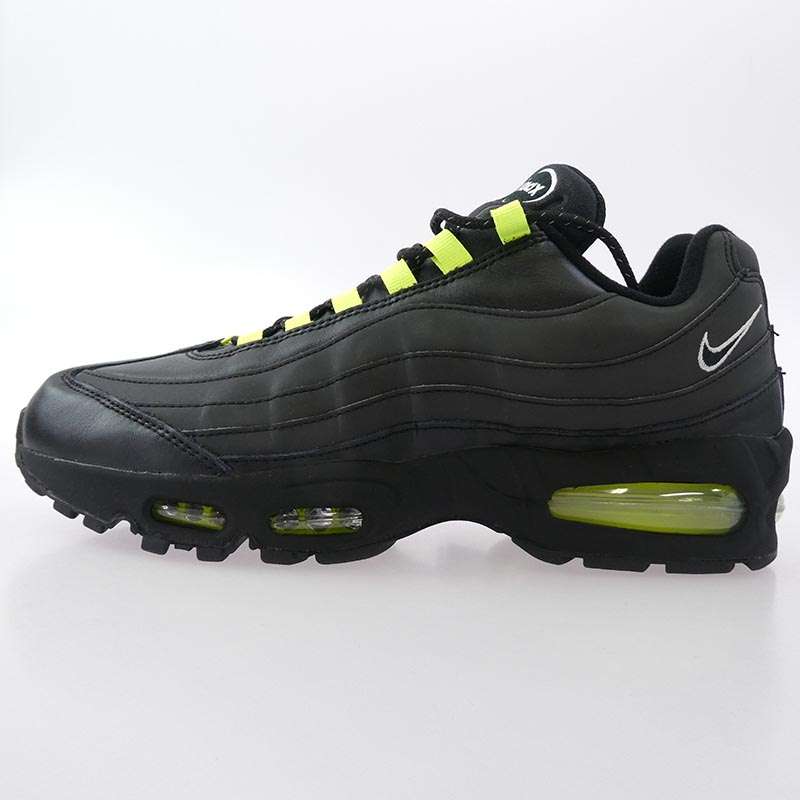 ナイキ IM8063-010 AIR MAX 95 BIG BUBBLE SE エア マックス 95 ビッグ バブル シーズナルエディション スニーカー 買取実績 画像