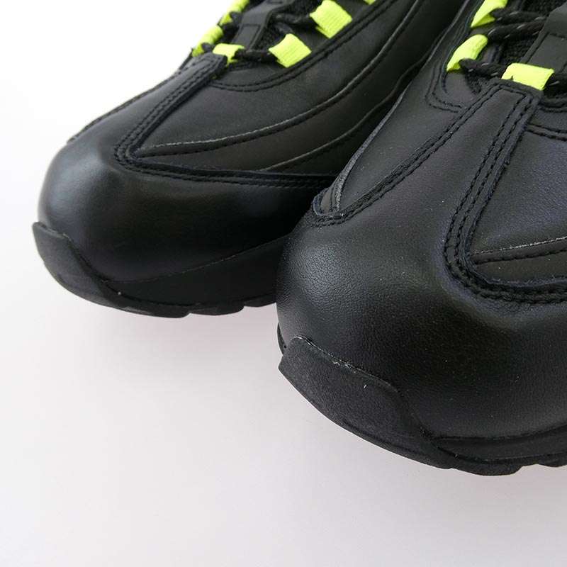 ナイキ IM8063-010 AIR MAX 95 BIG BUBBLE SE エア マックス 95 ビッグ バブル シーズナルエディション スニーカー 買取実績 画像