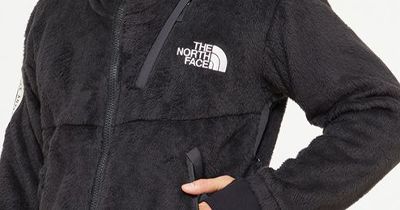 ノースフェイス フリースを高く売る為のポイント バーサロフトジャケットは高価買取。 画像