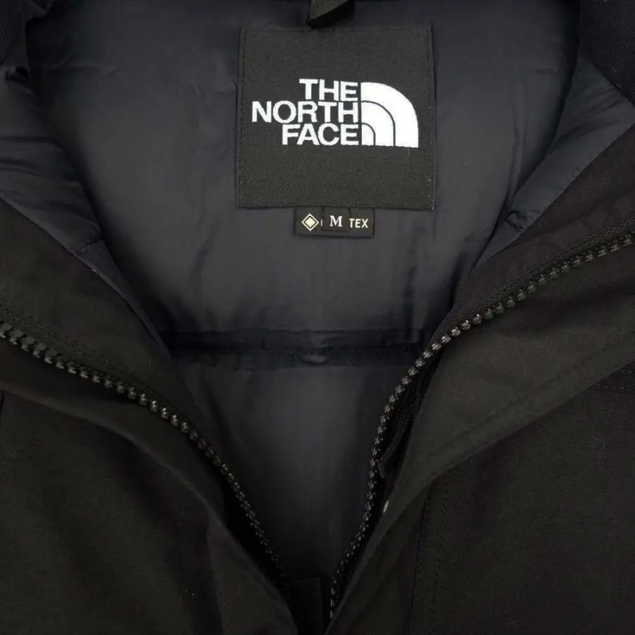 ノースフェイス ND91930 MOUNTAIN DOWN JACKET ブラック系 買取実績