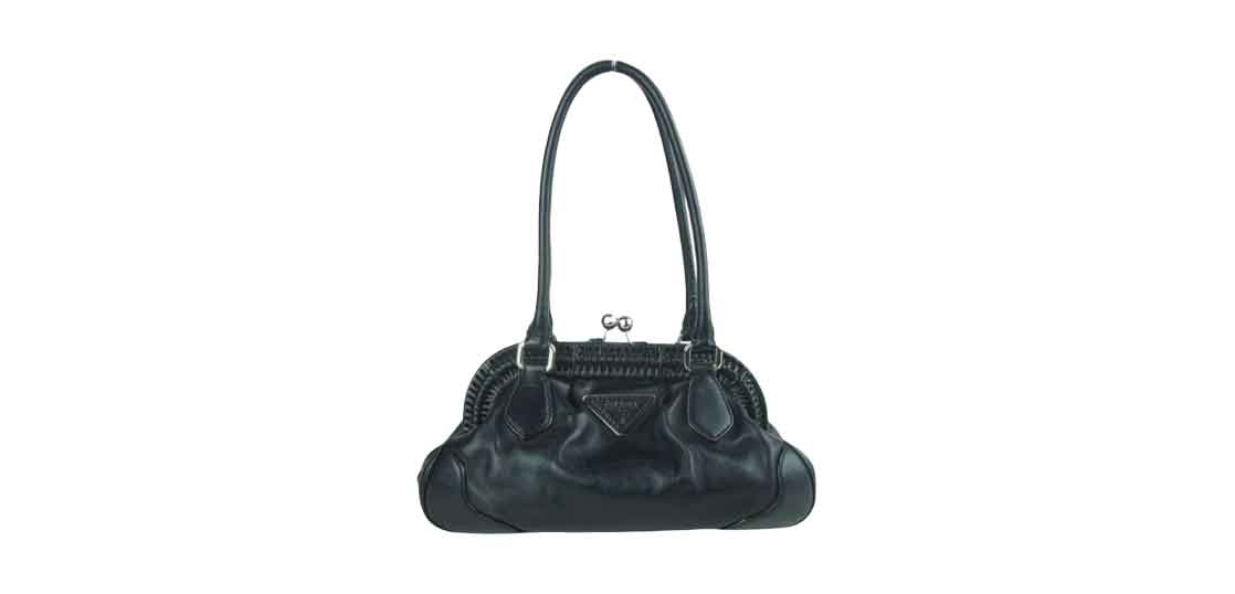 ㉔PRADA プラダ がま口 レザー ケース ブラック 楽天市場】PRADA【プラダ】がま口コインケース レザー ゴールド系