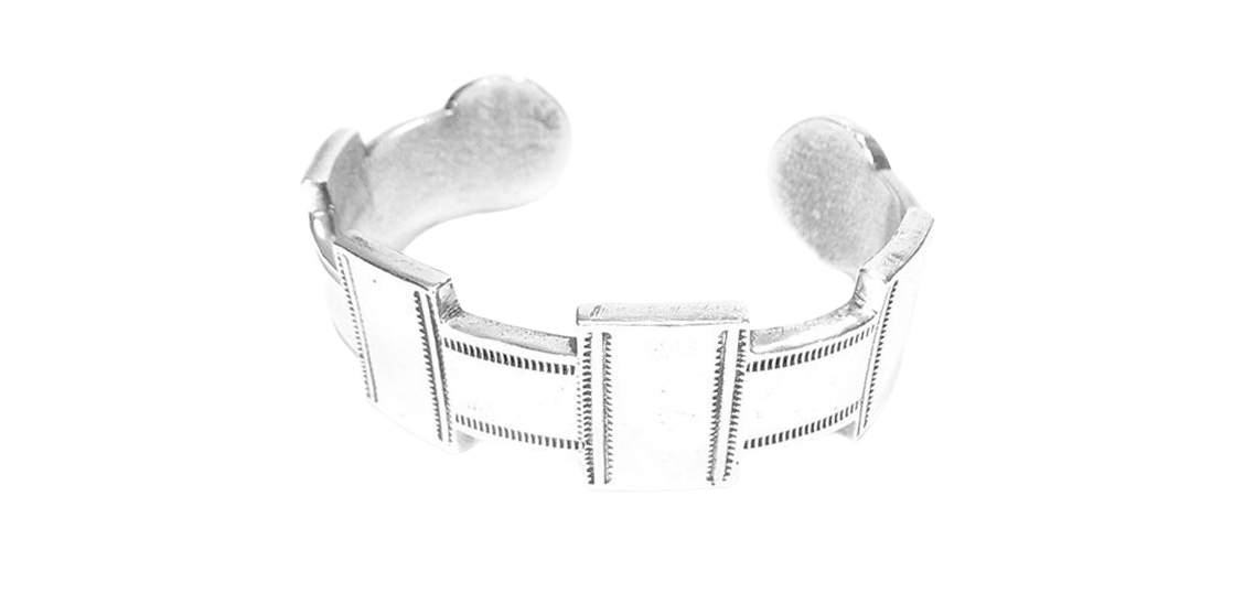 マイクバードロメロ オーケーオインゲ族 コインシルバー ブレスレット 買取実績