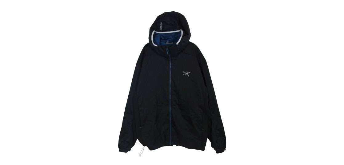アークテリクス X000009556 2025年製 Atom Hoody 買取実績