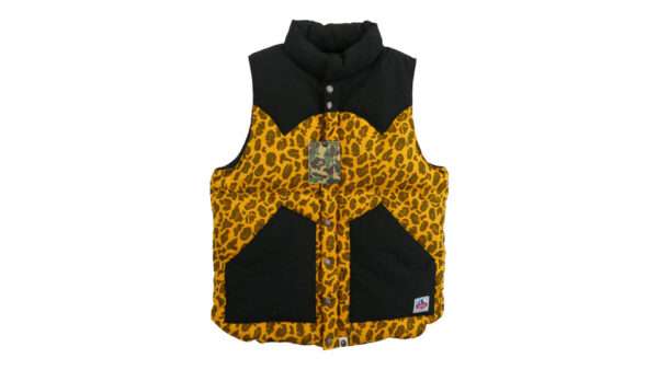 アベイシングエイプ 001LJA801017X Leopard camo 総柄プリント ダウン ベスト 買取実績
