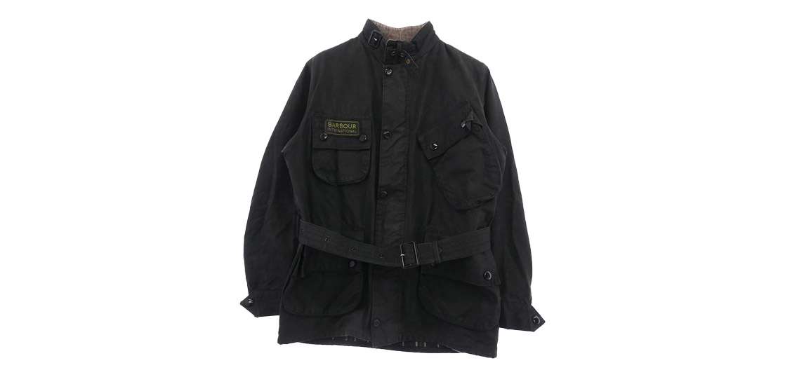 バブアー 70s 英国製 INTERNATIONAL JACKET 1crest 1ワラント AEROファスナー 黒生地 黒ボタン インターナショナル オイルド ジャケット 買取実績