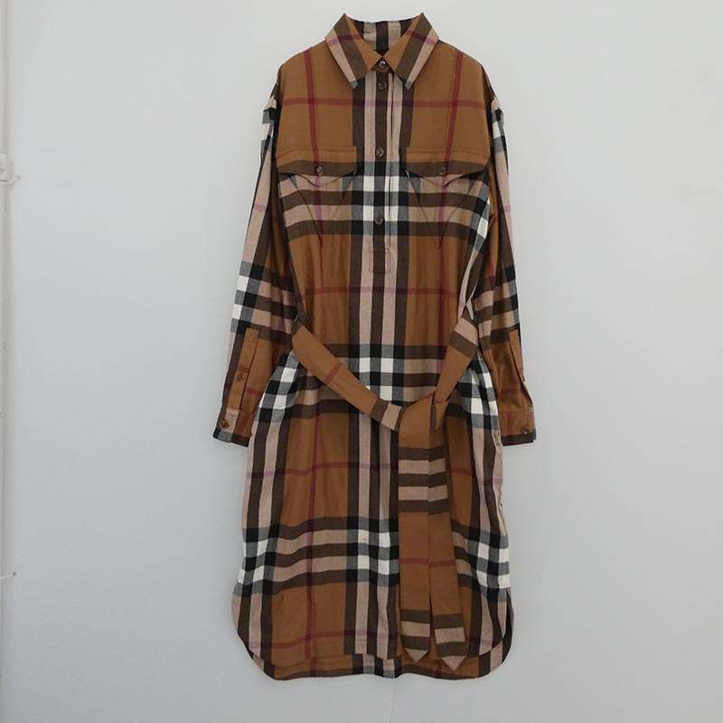 バーバリー ロンドン 8046712 Astride Check Wool Shirtdress 買取実績