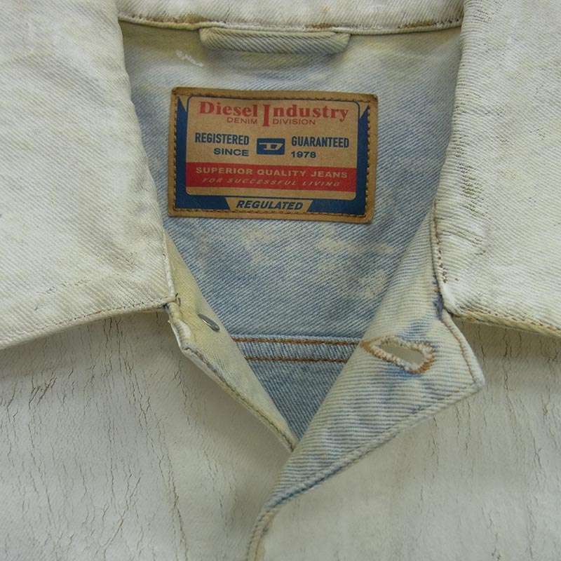 ディーゼル A03885 09C84 D-BARCY ペイント加工 ダメージ加工 デニム ジャケット 買取実績 画像