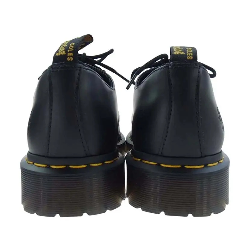 ガールズドントクライ GirlsDon'tCry × Dr.Martens ドクターマーチン