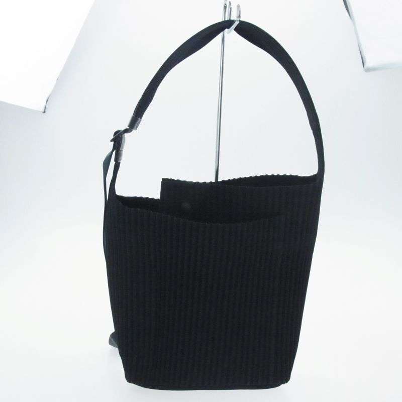 オム プリッセ イッセイミヤケ SHOULDER BAGS UTILITY BAG プリーツ加工 ユーティリティ ショルダーバッグ 買取実績 画像
