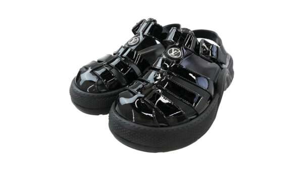 ルイヴィトン 1AB17J アークライト・ライン パテントレザー LVロゴ サンダル 買取実績