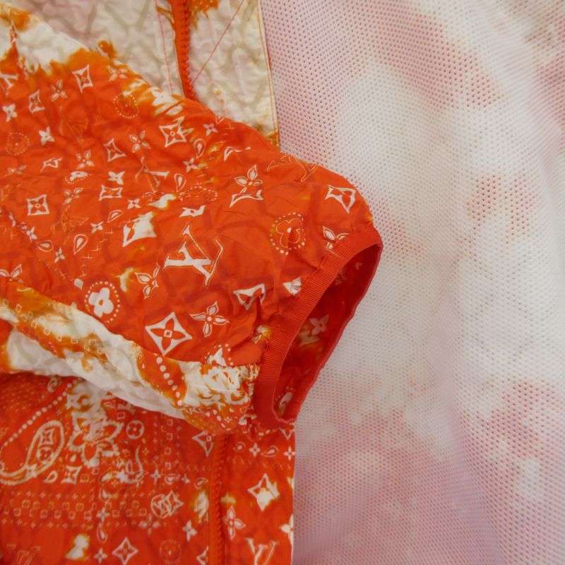 ルイヴィトン 22年製 RM222M NW1 HNB12W モノグラム バンダナ タイダイ ブリーチ加工 総柄 ジップアップ フーディ ジャケット 買取実績 画像