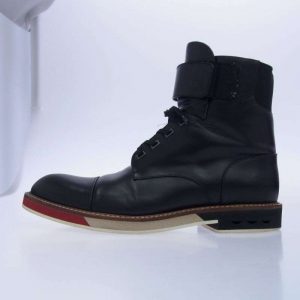 ルイヴィトン レザー ショート ロゴ ブーツ 買取実績