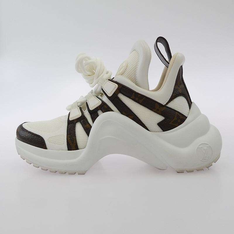 ルイヴィトン LV モノグラム アークライト スニーカー 買取実績