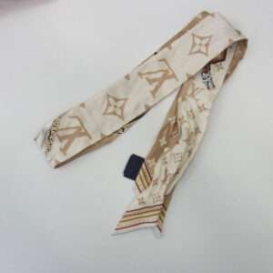 ルイヴィトン M79588 バンドーBB アルティメット シルク100％ スカーフ モノグラム 買取実績