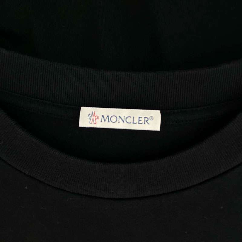 モンクレール 23SS I10938C00014 MAGLIA MANICHE CORTE ロゴ 刺繍 半袖 Tシャツ 買取実績 画像
