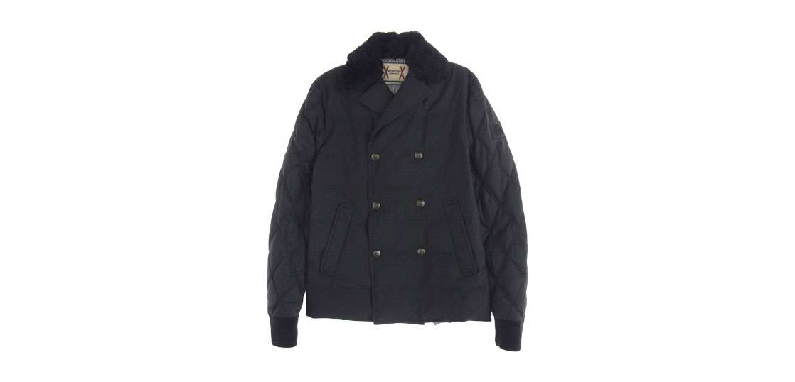 モンクレール 423914137910 63337 GAMME BLEU ガムブルー ファーカラー ストライプ 裏地キルティング 切替 ダウンジャケット ショート コート 買取実績