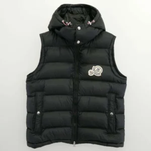 モンクレール ガムブルー 112-391-43311-80 GILET ダウンベスト 買取実績