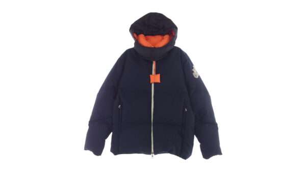 モンクレール GENIUS 1 ジーニアス × JW Anderson ジェイダブリューアンダーソン F209E1A51600 STONOR GIUBBOTTO 買取実績