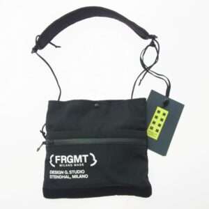 モンクレール GENIUS ジーニアス FRAGMENT H209U5D00003 M2471 SACOCHE A CROSS BODY BAG  買取実績