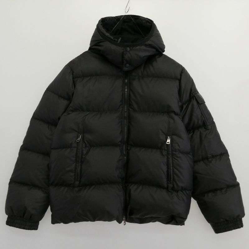 モンクレール ペッパージャパンコーポレーションタグ TESSUTO TISSU MATERIAL フーデッド ダウンジャケット 買取実績 画像