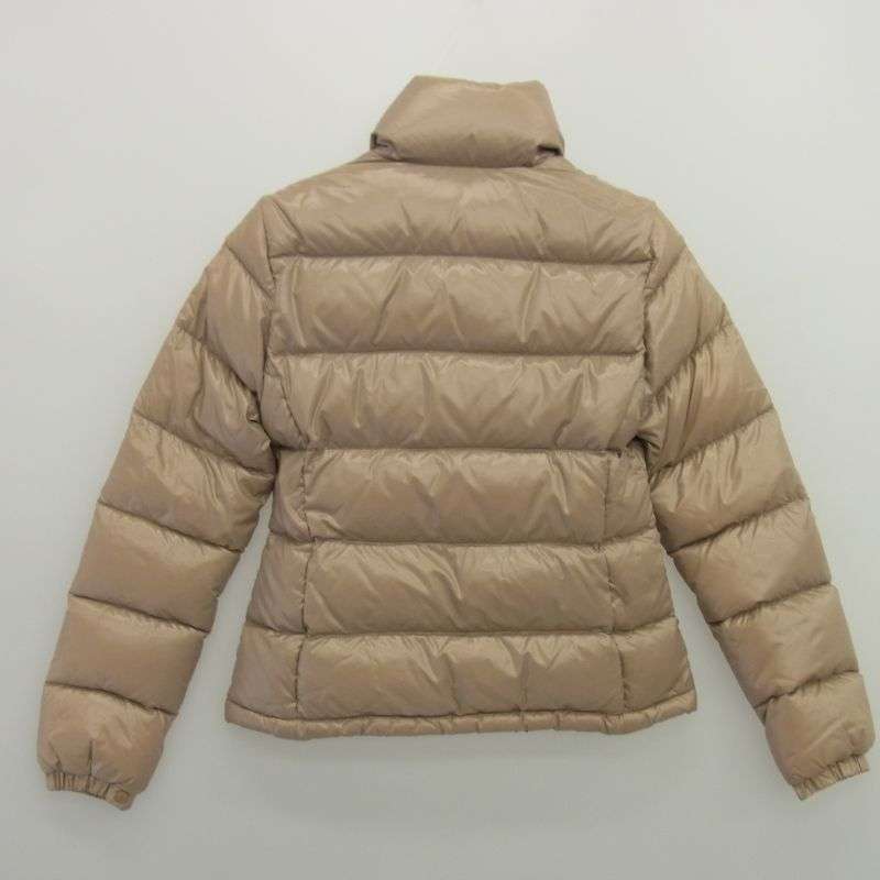 モンクレール Z7HJ097 スープリームスタグ ビッグロゴワッペン ショート ダウンジャケット 買取実績 画像