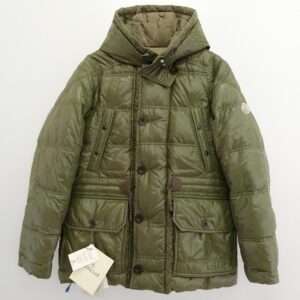 モンクレール Z7HJ1269 国内正規品 スープリームスタグ ALBERT アルベルト リバーシブル ダウン ジャケット 買取実績