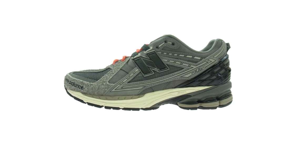 ニューバランス U1906NGC N.HOOLYWOOD INVINCIBLE スニーカー 買取実績