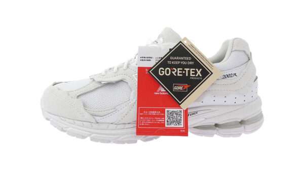 ニューバランス U2002DXA GORE-TEX Protection Pack スニーカー 買取実績