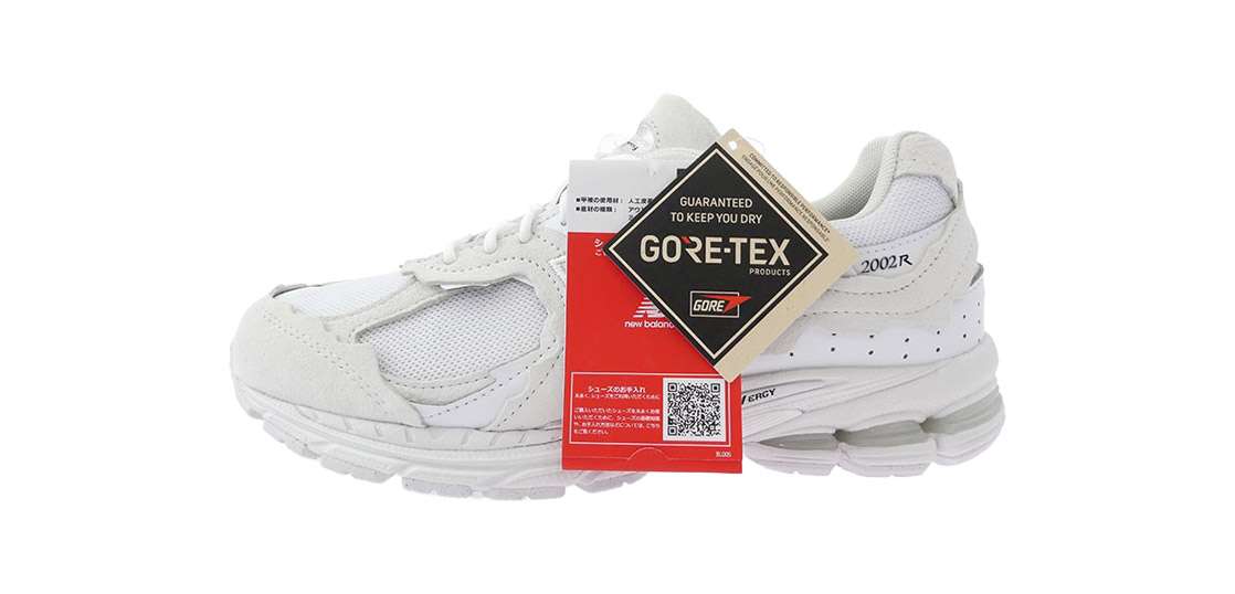 ニューバランス U2002DXA GORE-TEX Protection Pack スニーカー 買取実績