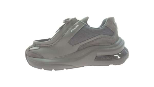 プラダ 23AW 2EG424 SYSTEM SNEAKER 買取実績